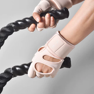 ถุงมือออกกำลังกายยกน้ำหนักสายรัดข้อมือกันลื่นระบายอากาศสำหรับดัมเบลครึ่งนิ้วและกีฬาฤดูร้อนแบบบาง