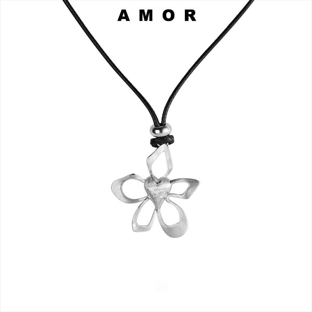 เชือกขี้ผึ้งดอกไม้กลวงสไตล์เกาหลีสร้อยคอยาวแบบดึงออก