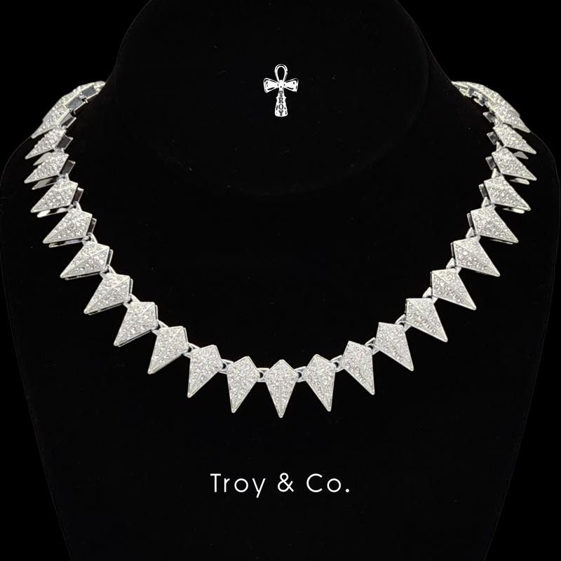 Spiked Chain เพชร CZ  ทรงสามเหลี่ยมแนวพังค์ iced out สร้อยคอคิวบันเท่ สไตล์แร็ป TDN013 Troy & Co.