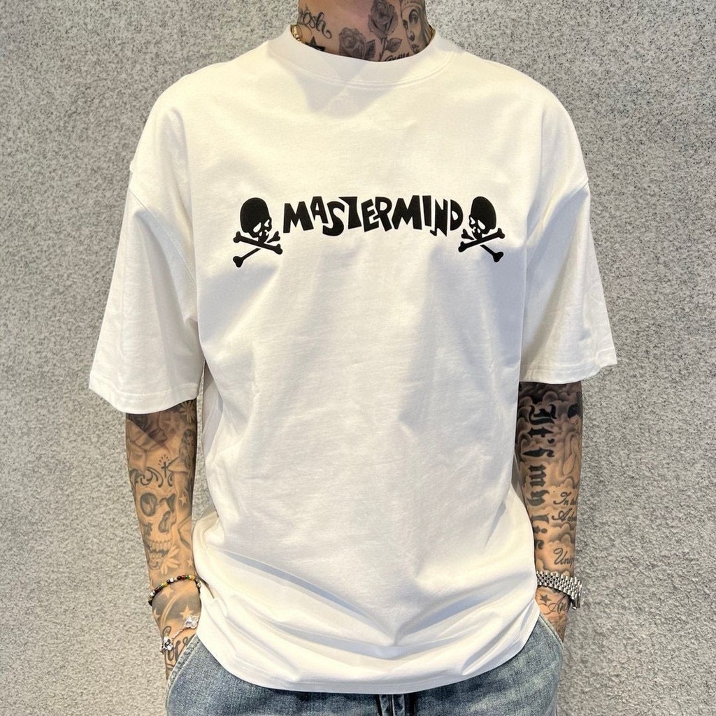 Mastermind New Style Street Wear MMJ Letter Skull Print เสื้อยืดแขนสั้นผู้ชายหลวมครึ่งแขน