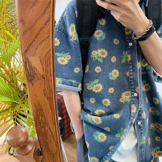 MNO.9 Shirt C166 เสื้อเชิ้ตยีนส์ แขนสั้น ลายดอกทานตะวัน เสื้อเชิ้ตลำลองชาย Man Clothing