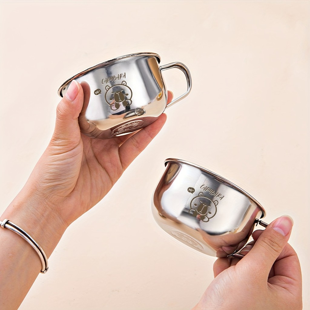 现货发 WORTHBUY 304 สแตนเลสมินิถ้วยน้ําพร้อมที่จับ, แก้วกาแฟนมลาย Capybara น่ารัก, แบบพกพาและทนทาน Anti-Scalding ถ้วยดื่ม, แก้วแบบใช้ซ้ําได้สําหรับสตั๊ด