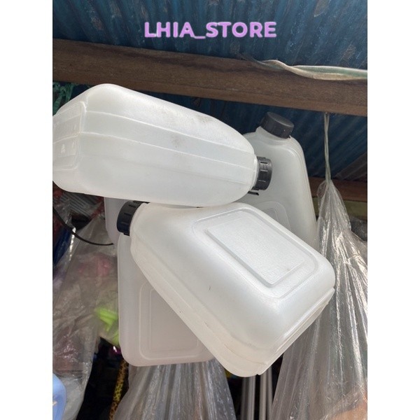 Water jerry can ภาชนะใส่น้ํา jerry can