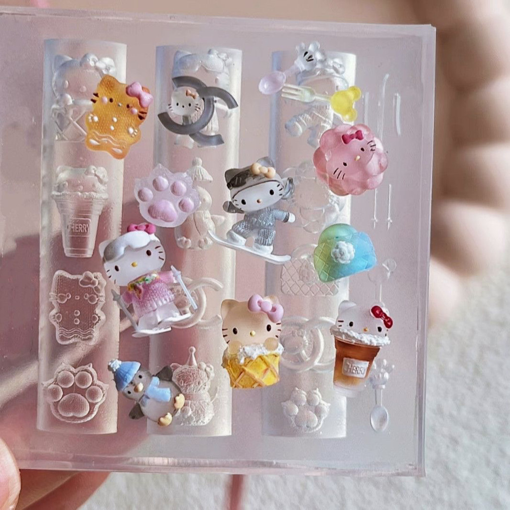 ความโปร่งใสสูงเล่นสกี เคที แมวเล็บแม่พิมพ์สัตว์การ์ตูนสวมใส่เครื่องมือตกแต่งเล็บ