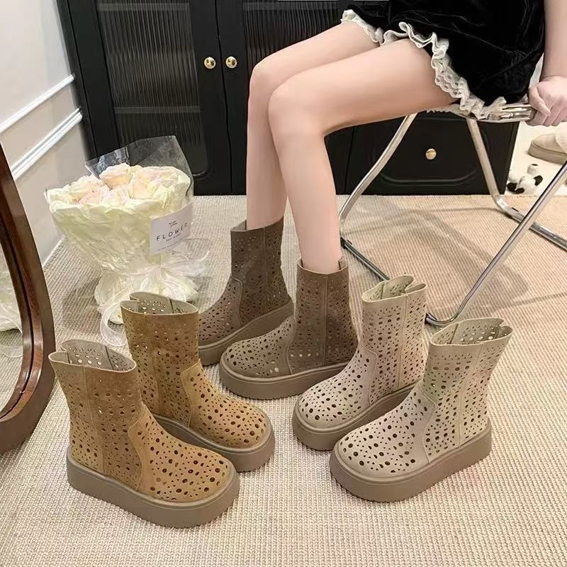 TX681 รองเท้าบูทสั้น ดีไซน์กลวง รองเท้าแตะรุระบายอากาศ พื้นนุ่ม  ส้หนา5CM(แนะนำ+1ไซด์*** ข้อเท้าอวบอูมเนื้เยอะ+2ไซด์)