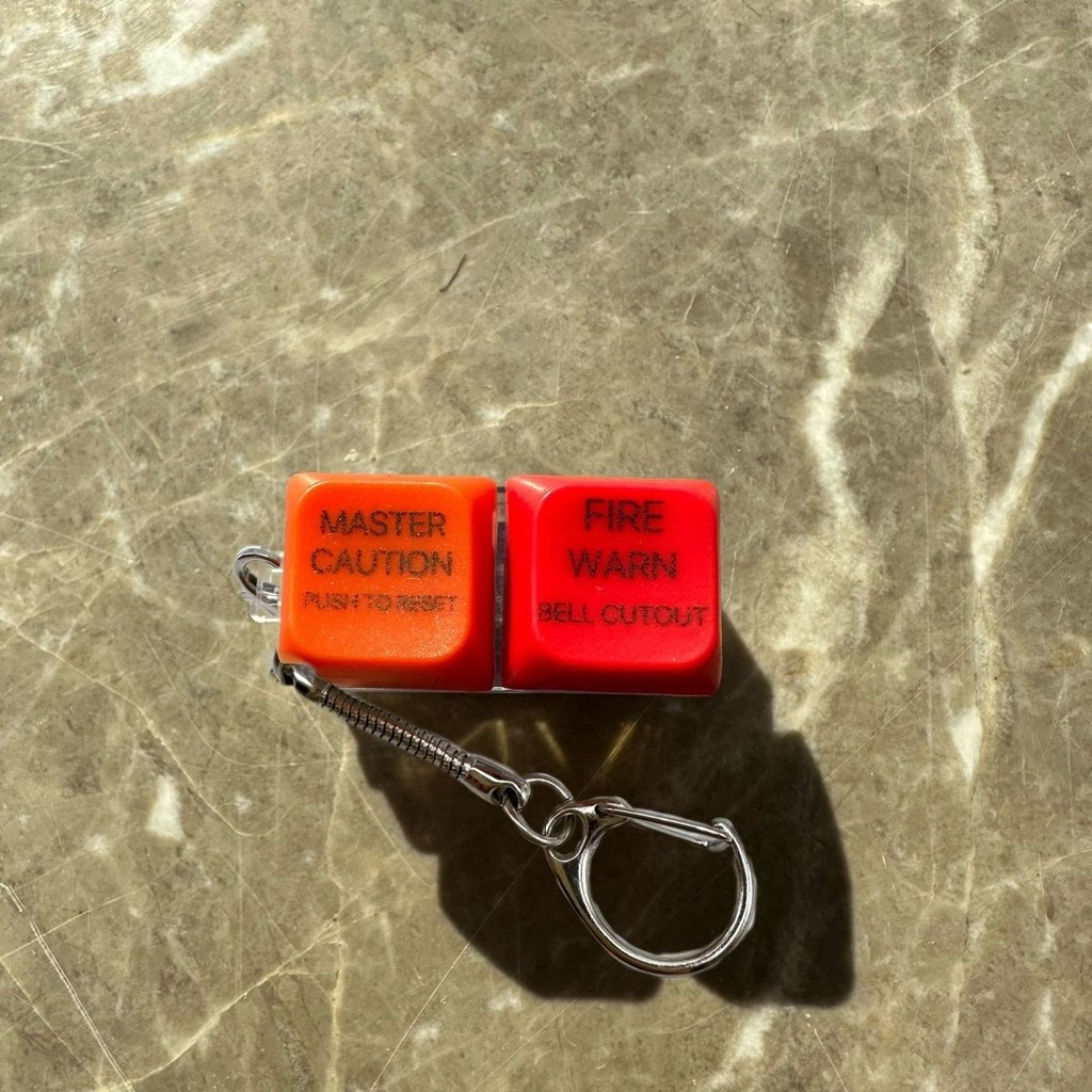 พร้อมสต็อก โบอิ้ง โบอิ้ง 737NG 737-800 737MAX ไฟเตือนหลัก พวงกุญแจ สายการบิน Civil Cultural Creative