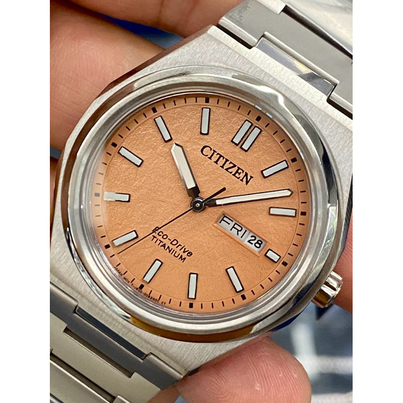 นาฬิกาข้อมือ Citizen Zenshin Super Titanium Eco-Drive AW0130-85Z
