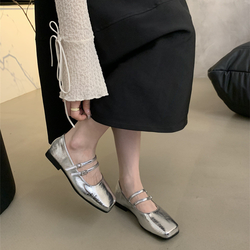 【พร้อมส่ง】รองเท้าแมรี่เจนมีสไตล์ สไตล์ฝรั่งเศส นิ้วเท้าเหลี่ยม ส้นเตี้ย - รูปที่ 4