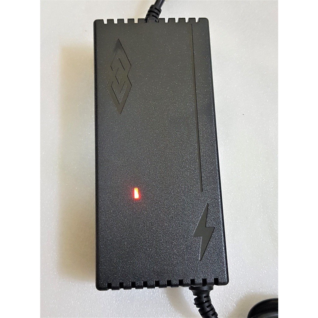 ที่ชาร์จแบตเตอรี่ lifepo4 รุ่น 24V 8s (21.9V) 5A _12V 4s 14.6V 5A  มีพัดลม เต็มแล้วตัดออโต้ Adapter 