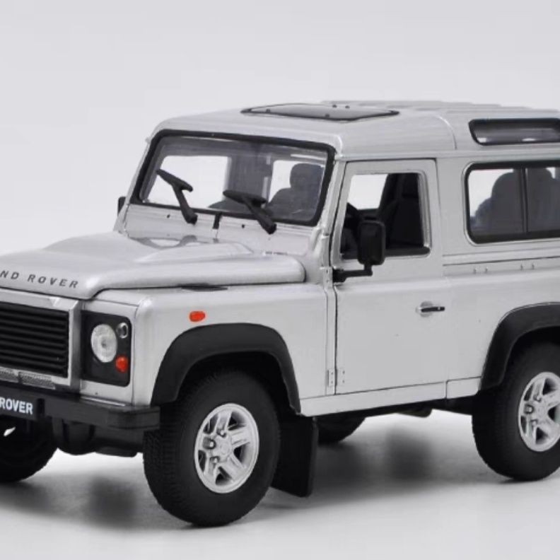 Willie 1/24 Land Rover Defender Land Rover Defender จําลองรถรุ่น