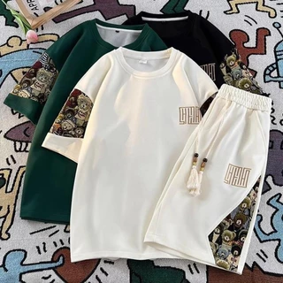 ชุดเสื้อยืดและกางเกงขาสั้นลำลอง แฟชั่นฤดูร้อน ทรงหลวม อเนกประสงค์ สำหรับผู้ชาย เซ็ต 2 ชิ้น ชุดเซ็ทผู้ชาย เสื้อยืดผู้ชาย