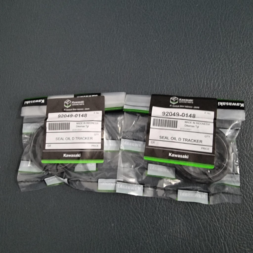 ซีลโช๊ค (2PC) Kawasaki KLX D Tracker 150 Ninja R RR