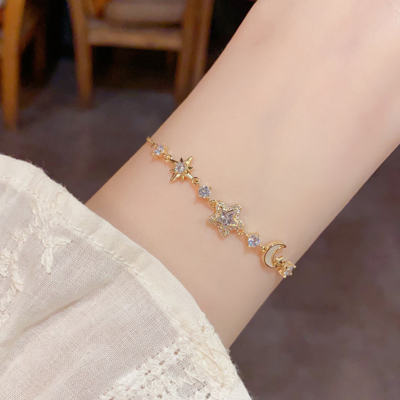 แฟชั่นใหม่หวานดาวดวงจันทร์อารมณ์สร้อยข้อมือออกแบบที่เรียบง่าย