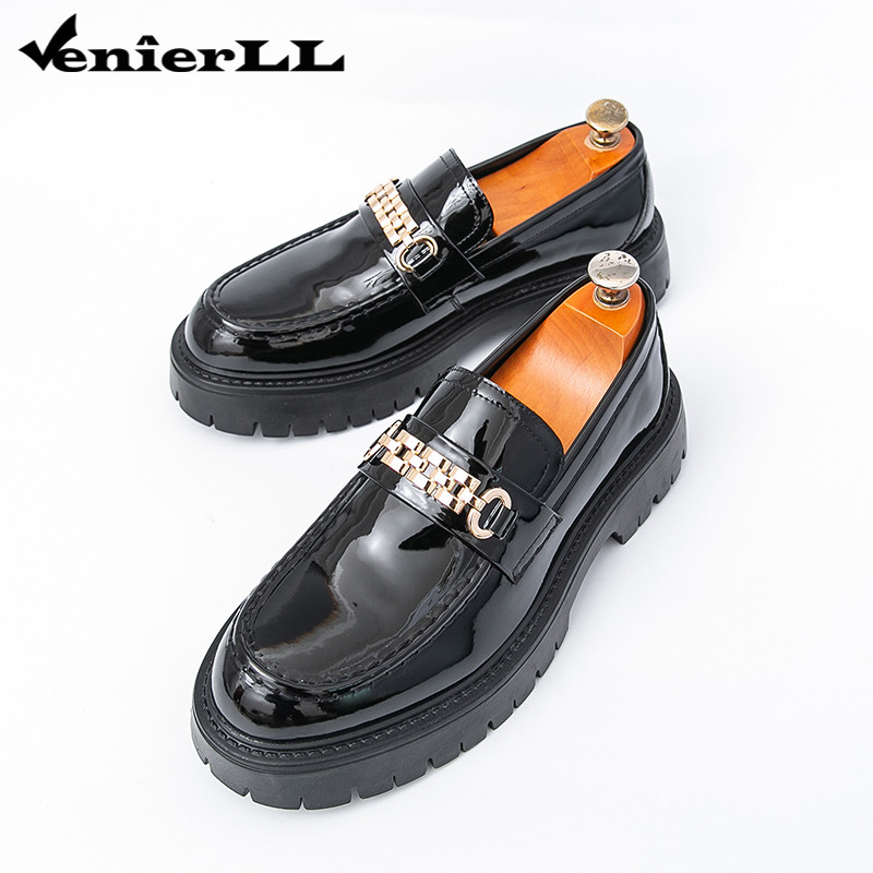 แพลตฟอร์มหนังผู้ชาย Chunky Slip-On Penny Loafers คลาสสิกรอบ Toe Lug Sole ธุรกิจสบายๆรองเท้าทํางานอย่