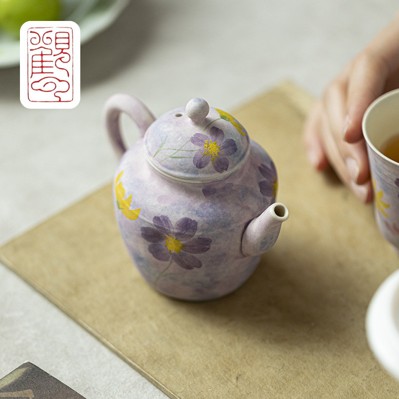 [Guanyun] กาน้ําชาดอกไม้ Gesang มือวาดสร้างสรรค์เซรามิกทําด้วยมือบริสุทธิ์หม้อปักมือหม้อเดียวพร้อมกร