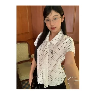 Sweet Polka Dot เสื้อเชิ้ตแขนสั้นผูกโบว์และดีเทลเย็บปักถักร้อย