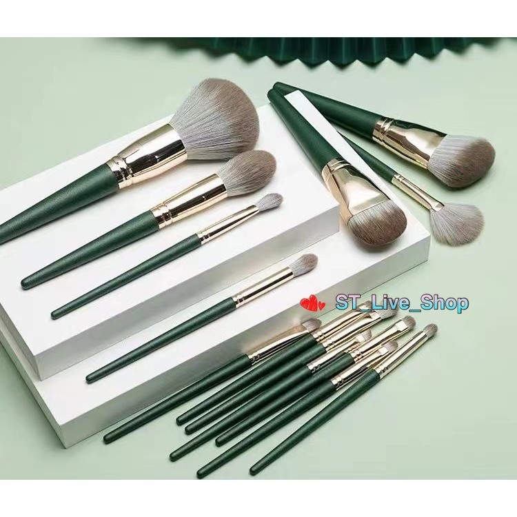 พร้อมส่ง แปรงแต่งหน้า 14 ชิ้น สีgreen สวยลาคาไม่แพง ขนแปรงไม่แข็ง งบนักเรียน