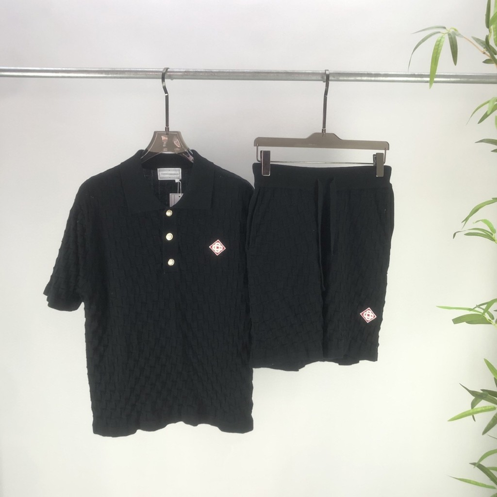 ชุดเสื้อโปโลถัก Casabla**nca คอปกพับ แขนสั้น กางเกงขาสั้นปักลายตาราง สำหรับทุกเพศ