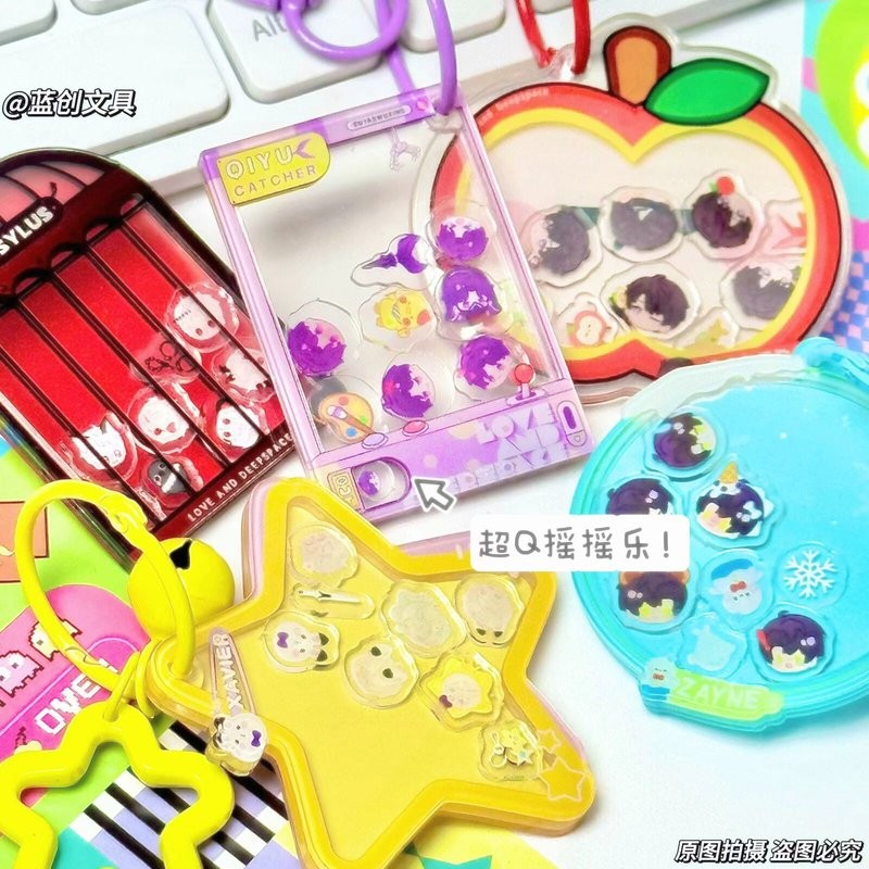 2025 Love และ Deepspace Snowman Apple กระต่ายเป็ด Crow อะนิเมะ Xavier Zayne Rafayel ralayo Sylus Caleb Shaker พวงกุญแจการ์ตูน Kawaii กระเป๋าเป้สะพายหลังจี้ของขวัญ