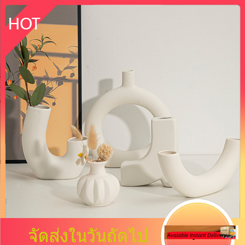 Ins Simple สีขาวแจกันเซรามิก Nordic ไม่สม่ําเสมอตารางแจกัน Home Livingroom เครื่องประดับ