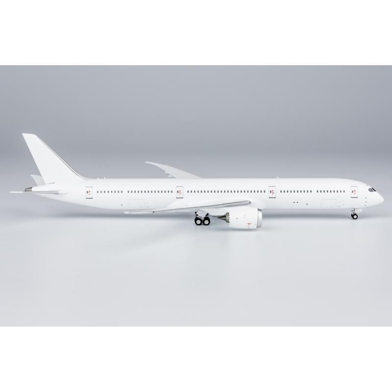 พร้อมสต็อก ของ ยี่ห้อ 1: 400 เครื่องสีขาว ข787-10 วัสดุโลหะผสมเครื่องบินรุ่น