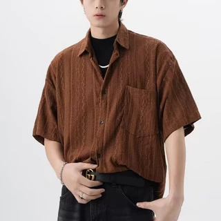 【จัดส่งที่รวดเร็ว】เสื้อเชิ้ตเกาหลี สไตล์ฮาวาย การออกแบบแกะสลักกลวง oversize เสื้อคู่ เสื้อนักศึกษาแขนสั้น แฟชั่นผู้ชาย