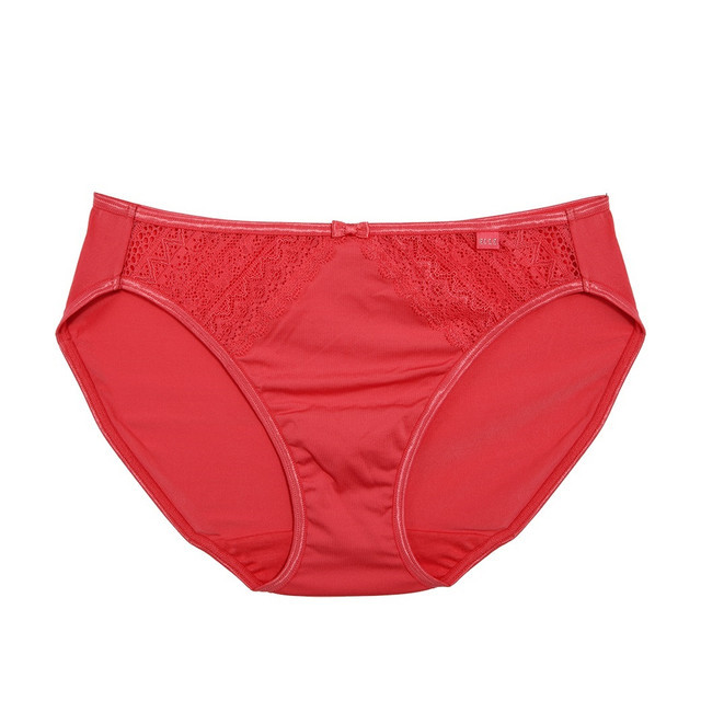 ELLE Lingerie กางเกงในรูปแบบ Bikini Lowrise มีให้เลือก 1 สี รุ่น LU2879