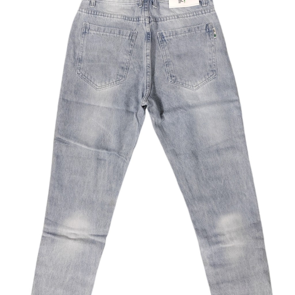 ยีนส์ขาสั้นผู้ชายแบบหลวมๆ สำหรับฤดูร้อน มีรู แฟชั่นใหม่ ขาตรงบาง ใช้งานได้หลากหลาย - รูปที่ 7