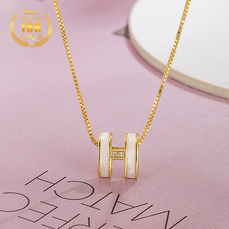 สร้อยคอตัวอักษร H ใหม่สําหรับผู้หญิงจี้ทอง 18k