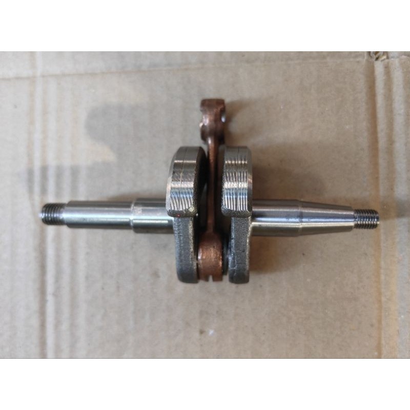 K07 ข้อเหวี่ยง 5800 ข้อเหวี่ยงเลื่อยยนต์ สำหรับ 5800 (ตรงรุ่น) ข้อเหวี่ยงเลื่อยยนต์ 7500E/588/5800 I