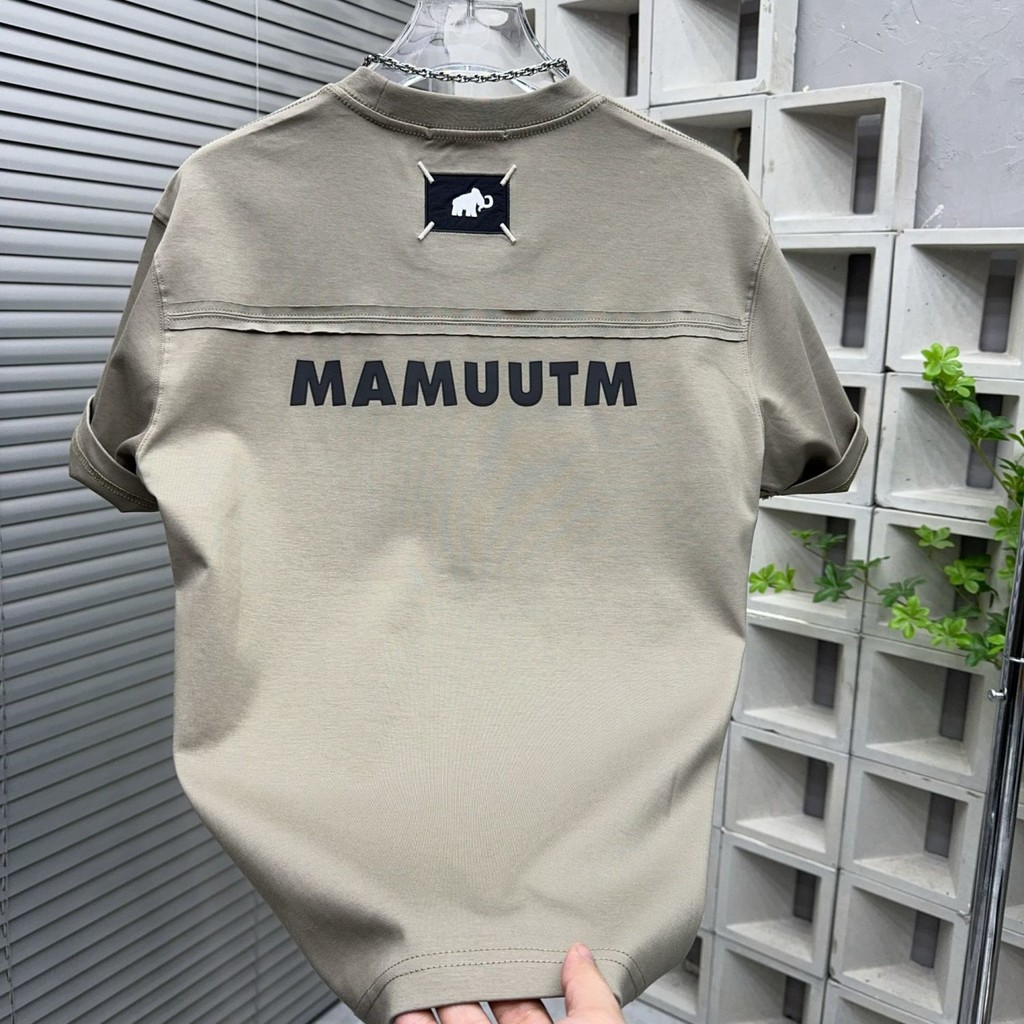 2025 ฤดูร้อนผู้ชายพิมพ์เสื้อยืดแขนสั้นรอบคอครึ่งแขน All-Match Casual Bottoming เสื้ออินเทรนด์