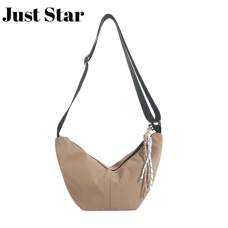 JUSTSTAR กระเป๋าสะพายข้างไนลอนแฟชั่นลำลองกระเป๋าสะพายพิเศษที่น่าสนใจ