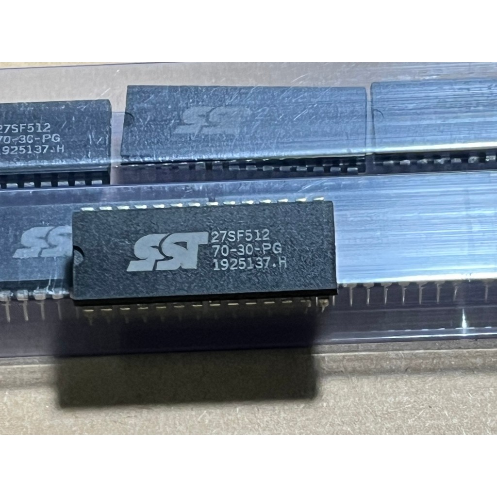 SST27SF512/-70-3C-PG/-70-3C-PGE ใหม่เอี่ยมแท้ 100%