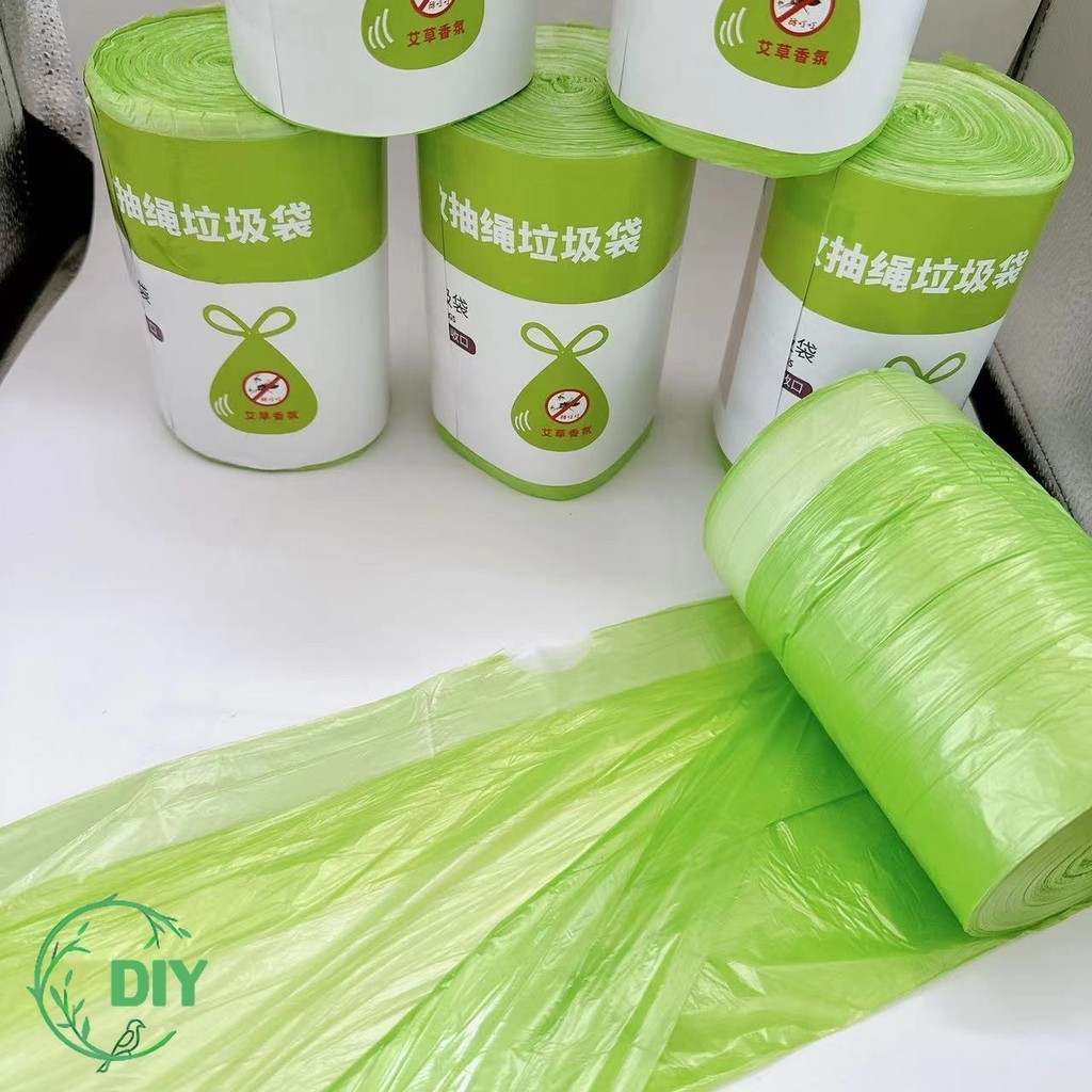 YTL ถุงขยะกันยุงวอร์มวูด ถุงขยะมีหูหิ้ว ไม่รั่วขาดง่าย ขนาด 45x50 เซนติเมตร บรรจุ 1 แพ็ก 100 ใบ