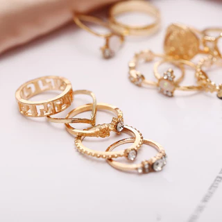 ในไทย💖แหวน15 ชิ้นเบงเกอแฟชั่นวินเทจหัวเหรียญทองข้ามดอกไม้หัวใจปาล์มเครื่องประดับของขวัญวันหยุดอุปกรณ์เสริม