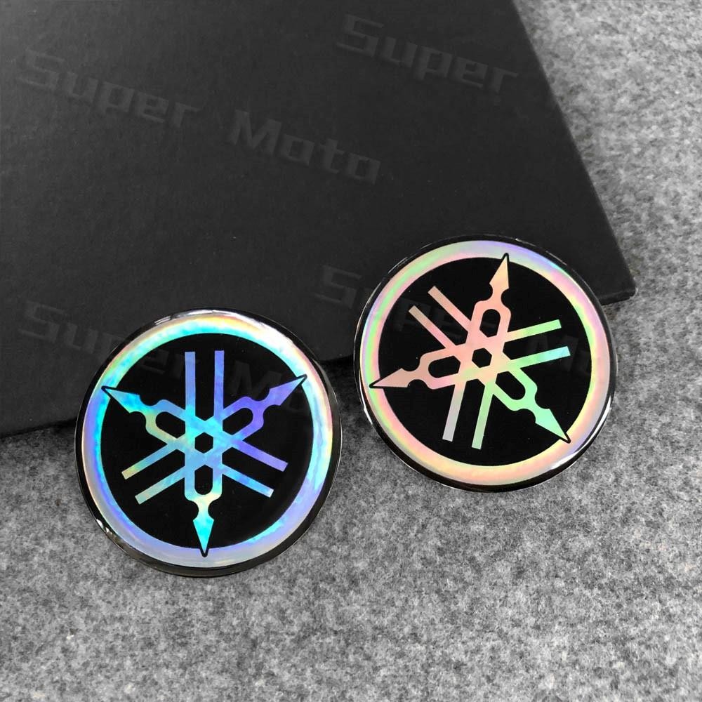 3D รถจักรยานยนต์เลเซอร์ YAMAHA โลโก้สัญลักษณ์หมวกกันน็อค Fender Tank Pad Decal สําหรับ YAMAHA NVX 15