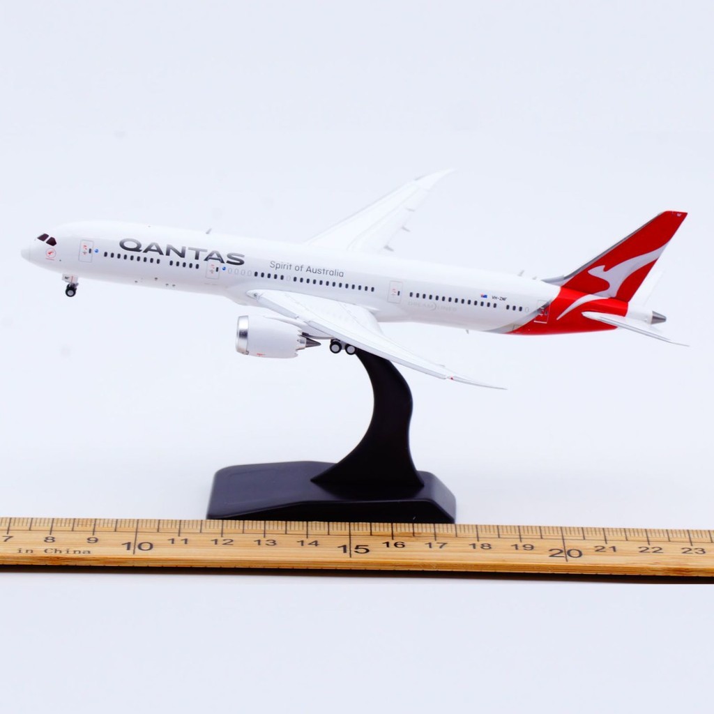 1: 400 JC Wings Alloy Airliner รุ่น Australia Airlines B787-9 VH-ZNF Wings