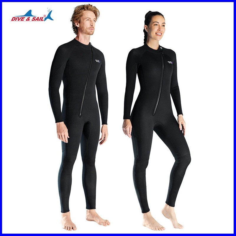 Dive & Sail Wetsuit 1.5 มม. สำหรับผู้ชายและผู้หญิง สไตล์เนโอเพิร์น ออกแบบให้สวมใส่ง่ายด้วยซิบด้านหน้าใต้วงแขน เหมาะสำหรับการออกไปทำกิจกรรมกลางแจ้ง