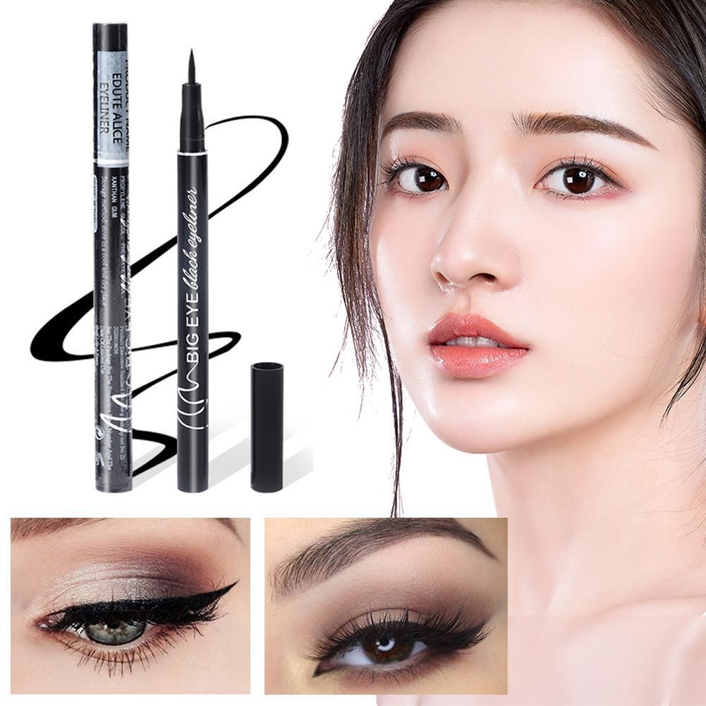 Quick Drying Eyeliner Liquid Pen Natural And Smooth ทนทานสีล็อคอายไลเนอร์กันน้ํา V2e8