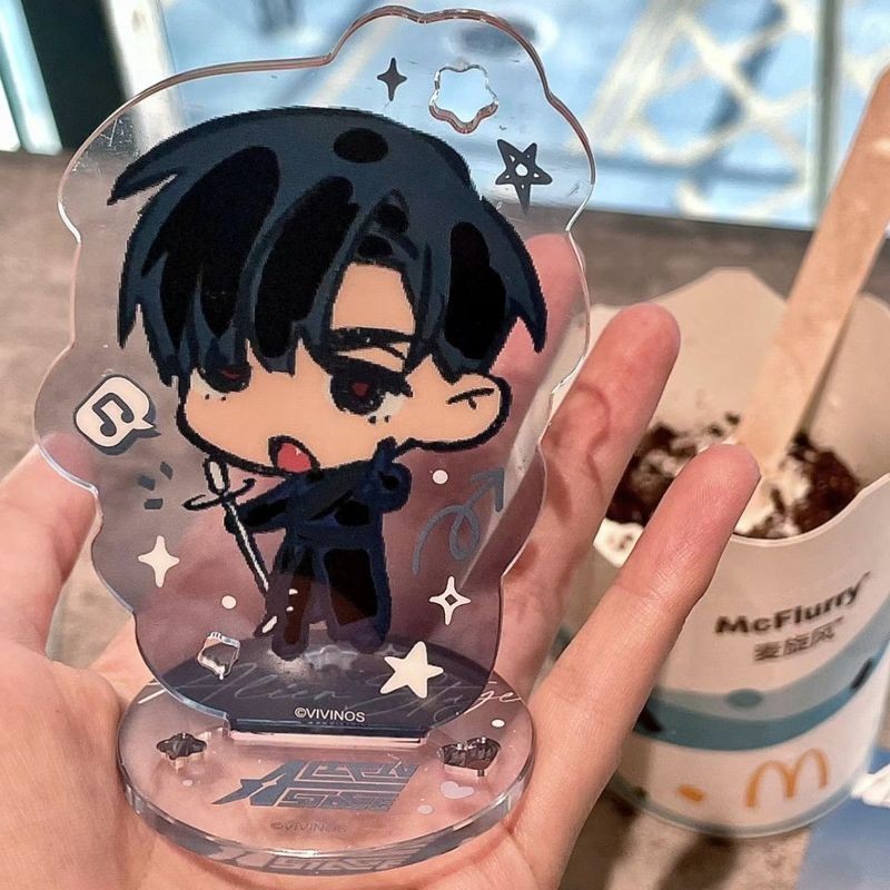 2025 ivan ALIEN STAGE - พวงกุญแจอะคริลิค Unisex จี้แหวนกุญแจคู่รัก ที่ใส่กุญแจแบบพกพา ของขวัญในอุดมคติสําหรับเพื่อน