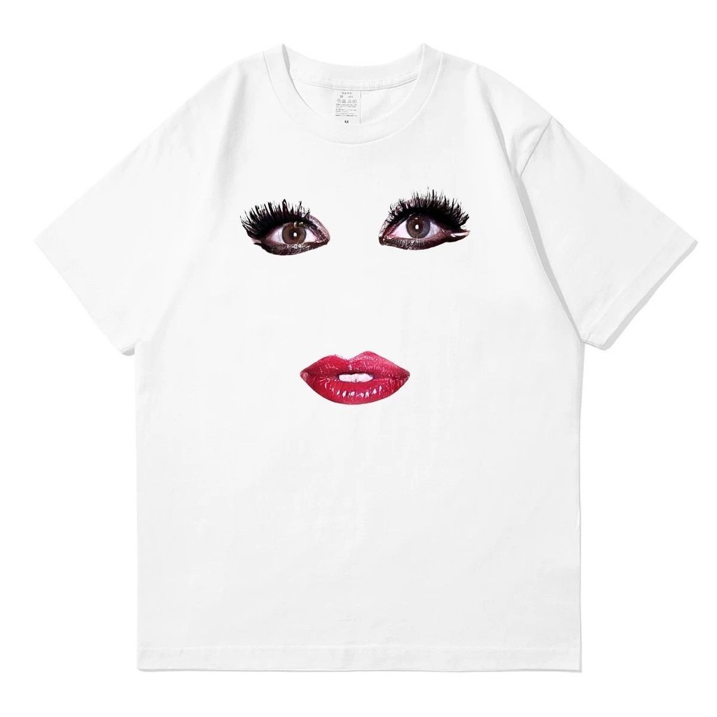เสื้อยืดLady Gaga มีปัญหาด้วยชุดนี้ How Did The Expression Of The Turtle Lady กลายเป็นแม่ Monster La