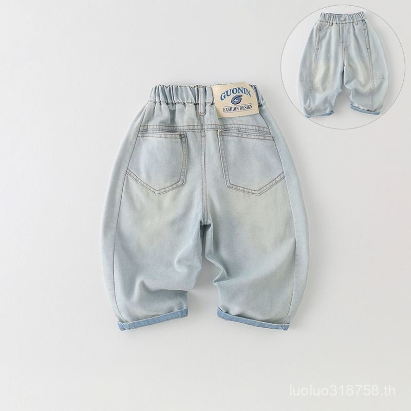 ยีนส์เด็กแบบบางสไตล์ฤดูร้อนแฟชั่นยุโรป 2025 ฤดูร้อนใหม่กางเกงสีอ่อนสำหรับเด็กชายกางเกงยาวสำหรับเด็ก