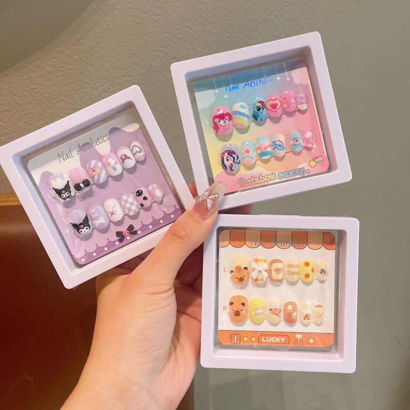 สติ๊กเกอร์ติดเล็บเด็กสวมใส่เล็บน่ารักสวมใส่สติกเกอร์การ์ตูนสติ๊กเกอร์ติดเล็บที่ถอดออกได้