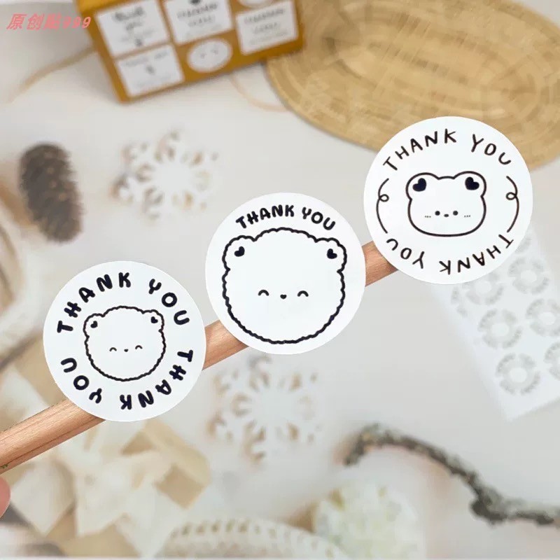 สติ๊กเกอร์ขอบคุณทรงกลม ปิดฝาแก้ว เครื่องดื่ม สติ๊กเกอร์ฉลากซีล พร้อมส่งB-22’B-28,B-34 ราคา ถูกที่สุด ดีลบีเคเค แกลเลอรีภาพที่ 3