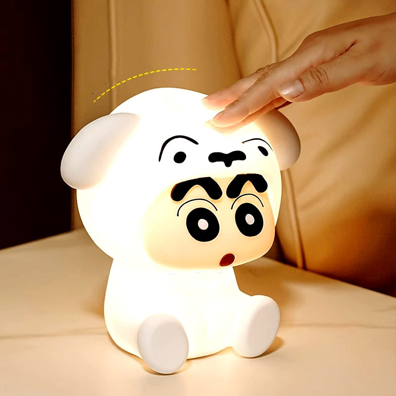 ดินสอสีการ์ตูนนุ่มและน่ารัก Shin chan/Ruby Panda ไฟกลางคืนหนึ่งหรือสองดวงเหมาะสําหรับการตกแต่งเดสก์ท