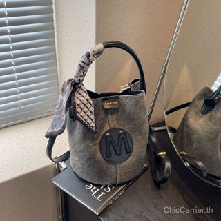 กระเป๋าถังแฟชั่นระดับสูงสำหรับผู้หญิง VUVR ปี 2025 กระเป๋าสะ…