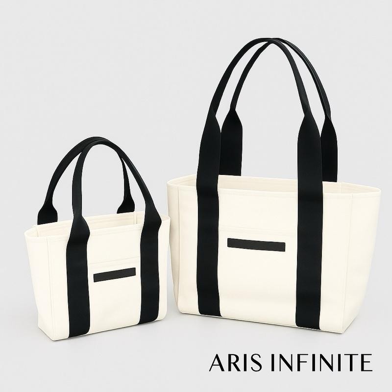 กระเป๋ารุ่น All Tote ผ้าแคนวาส มีสองไซส์