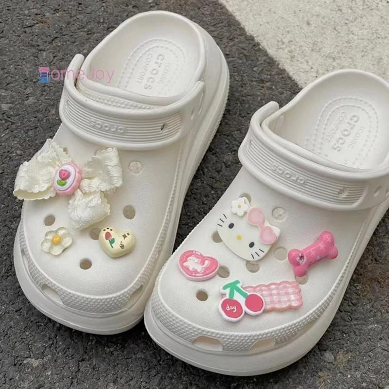 [HomeJoy-t] 8 ชิ้น/เซ็ตน่ารักการ์ตูน Hello Kitty Charm รองเท้าหัวเข็มขัดอุปกรณ์เสริม DIY ที่ถอดออกได้ไม้ Clogs รองเท้าแตะหัวเข็มขัดตกแต่งham