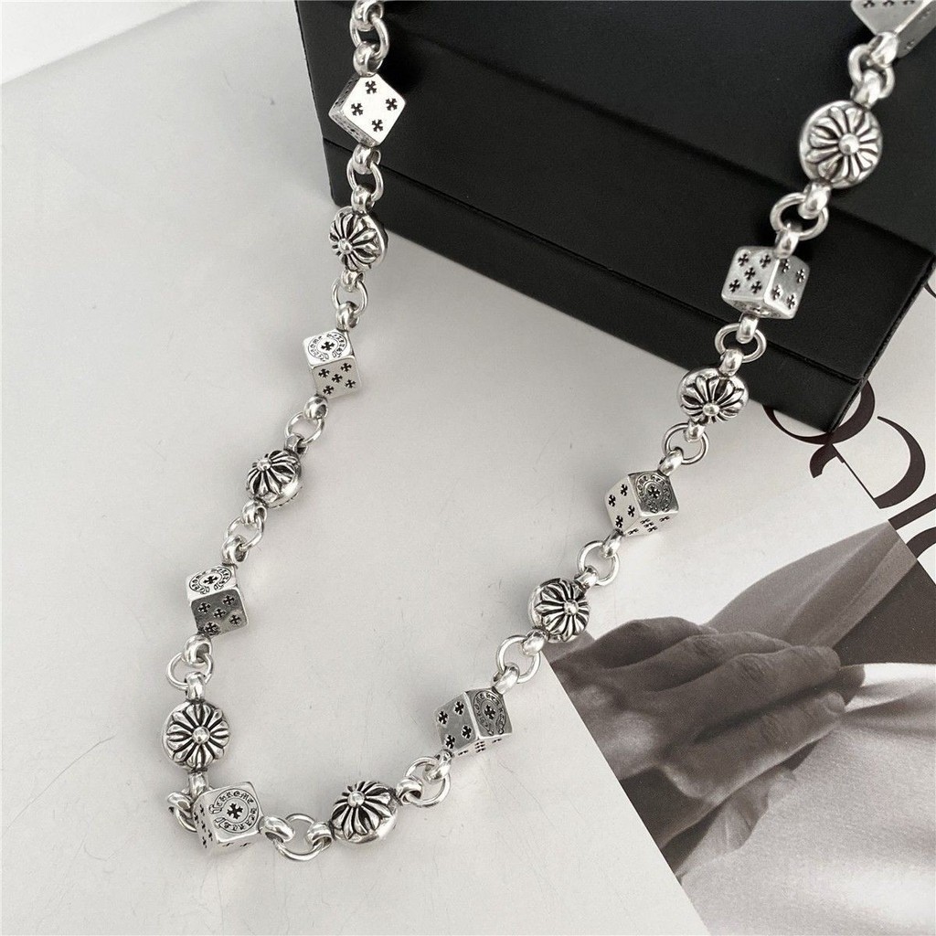 Ch Crow Retro Cross สร้อยคอลูกเต๋า Clavicle Chain ยุโรปอเมริกัน Punk สไตล์สร้อยคอชาย