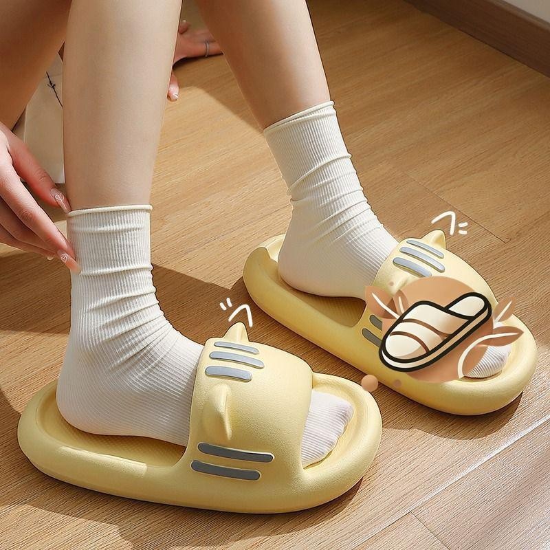รองเท้าแตะแมวหู คอนกรีตนุ่ม แฟชั่นกันลื่น พื้นรองเท้าหนาพิเศษเหมาะสำหรับใส่ในบ้านและกลางแจ้ง มีสีสันให้เลือกหลากหลายX009